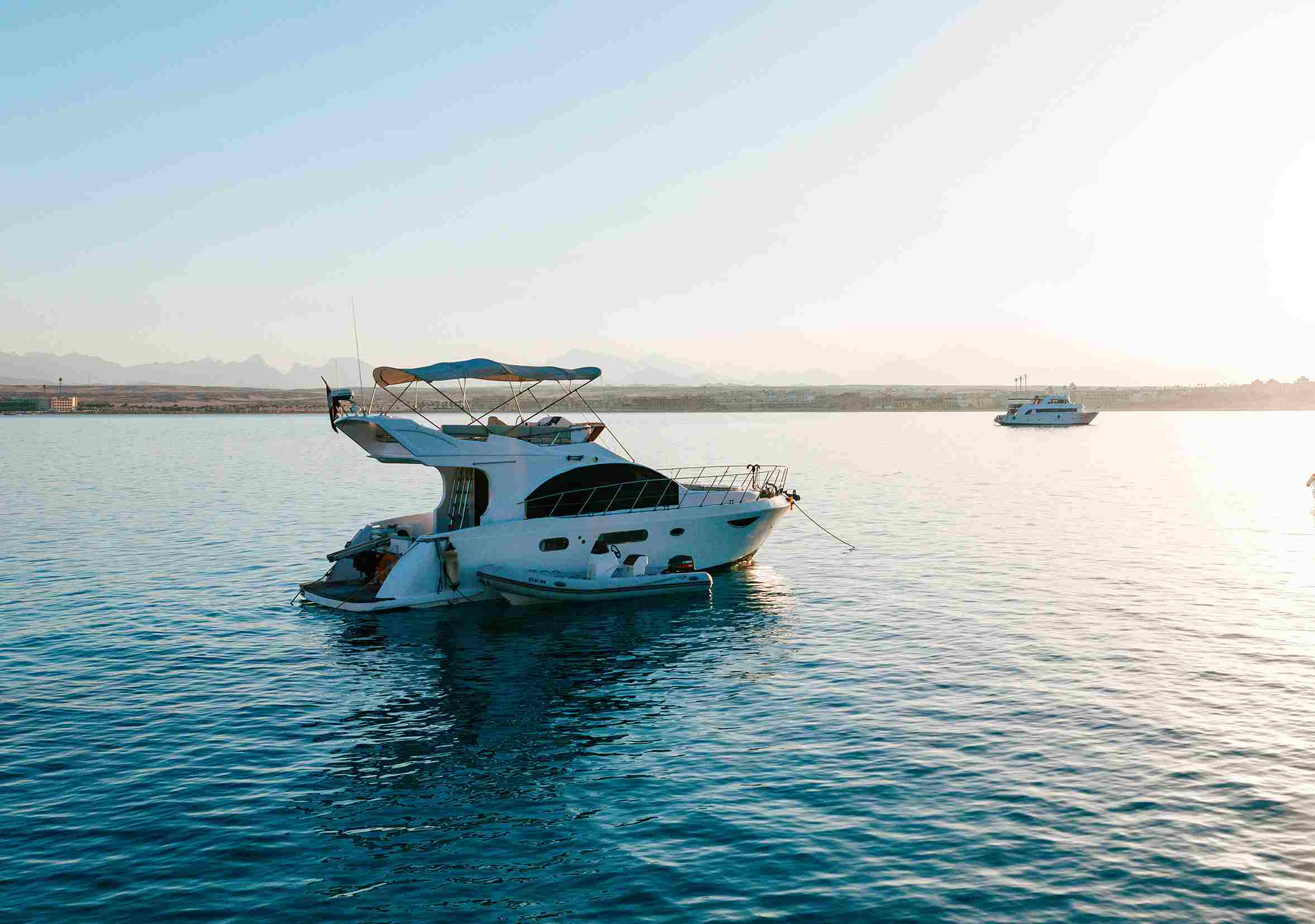 What To Expect On Your First Yacht Trip Dubai